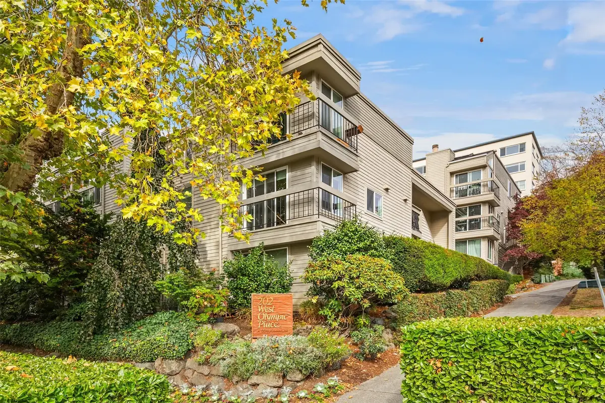 202 W Olympic Place #302, Seattle, WA 98119 - #1