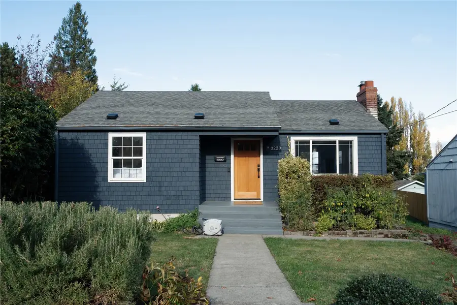 3220 S 136th St, Tukwila, WA 98168 - #2