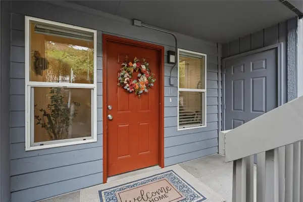 500 National Avenue N #11, Bremerton, WA 98312