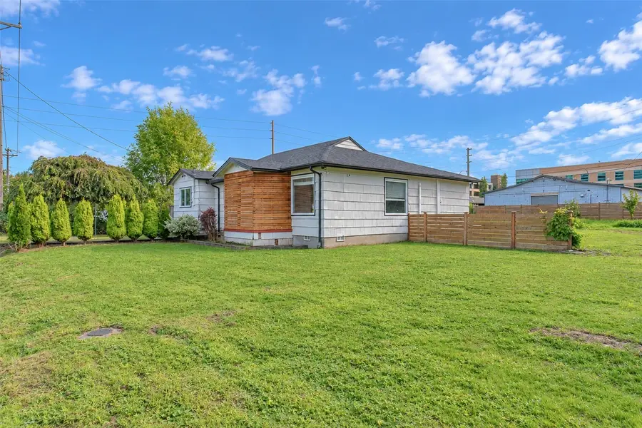 5712 15th St E, Fife, WA 98424 - #3