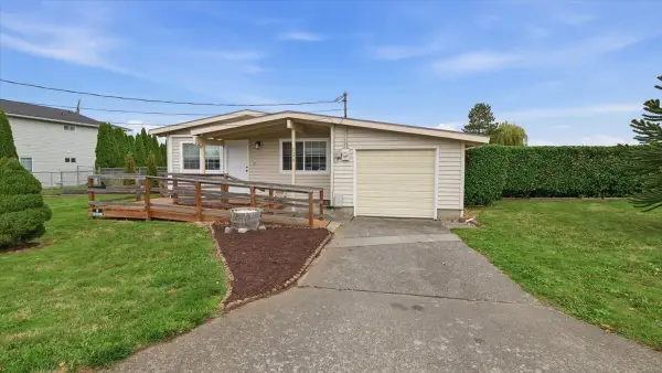 2379 E Section Street, Mount Vernon, WA 98274