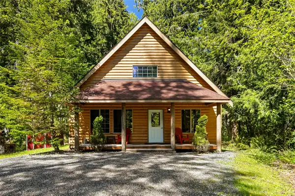 12026 Shuksan Rim Drive, Deming, WA 98244