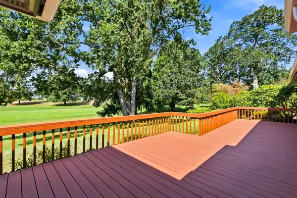 8205 Amber Drive Sw, Lakewood, WA 98498
