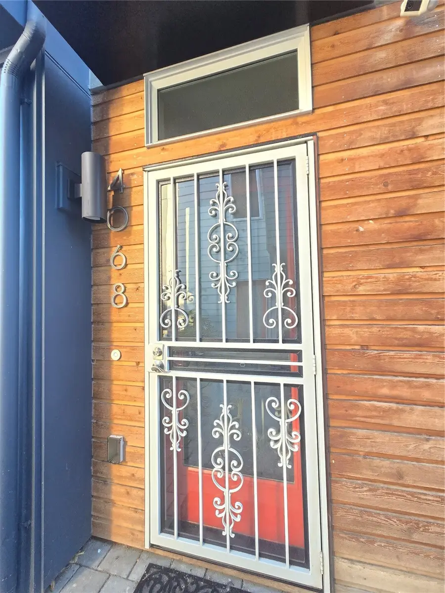 4068 S Myrtle Street, Seattle, WA 98118 - #2