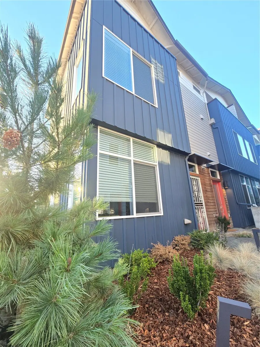 4068 S Myrtle Street, Seattle, WA 98118 - #3