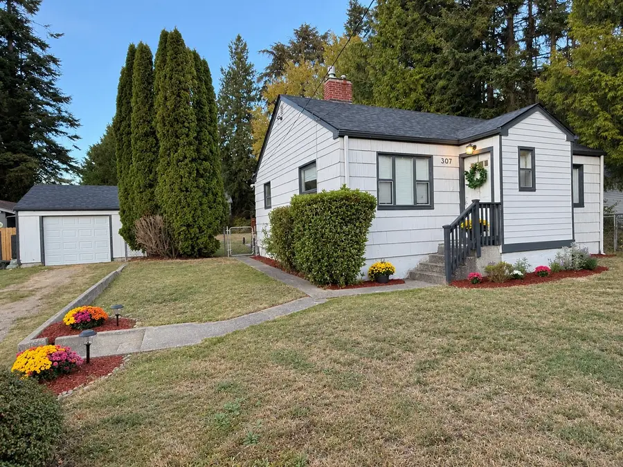 307 S Cabot Road, Everett, WA 98203 - #3