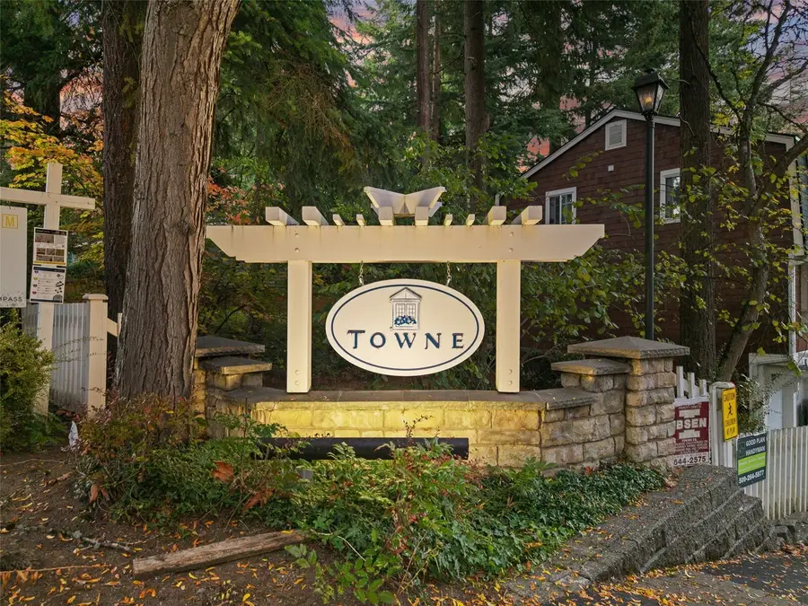 3018 128th Avenue Se, Bellevue, WA 98005 - #3