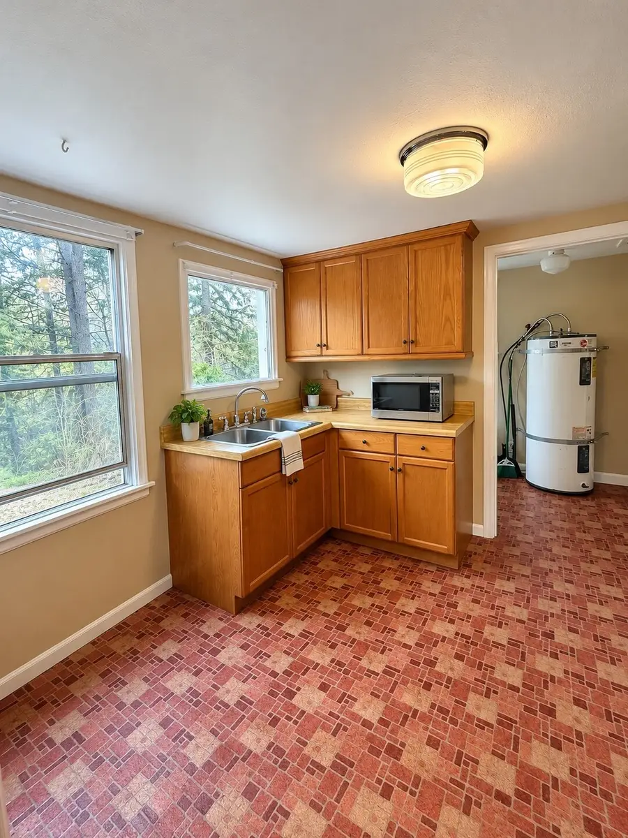 8727 Moreland Avenue Sw, Lakewood, WA 98498 - #3