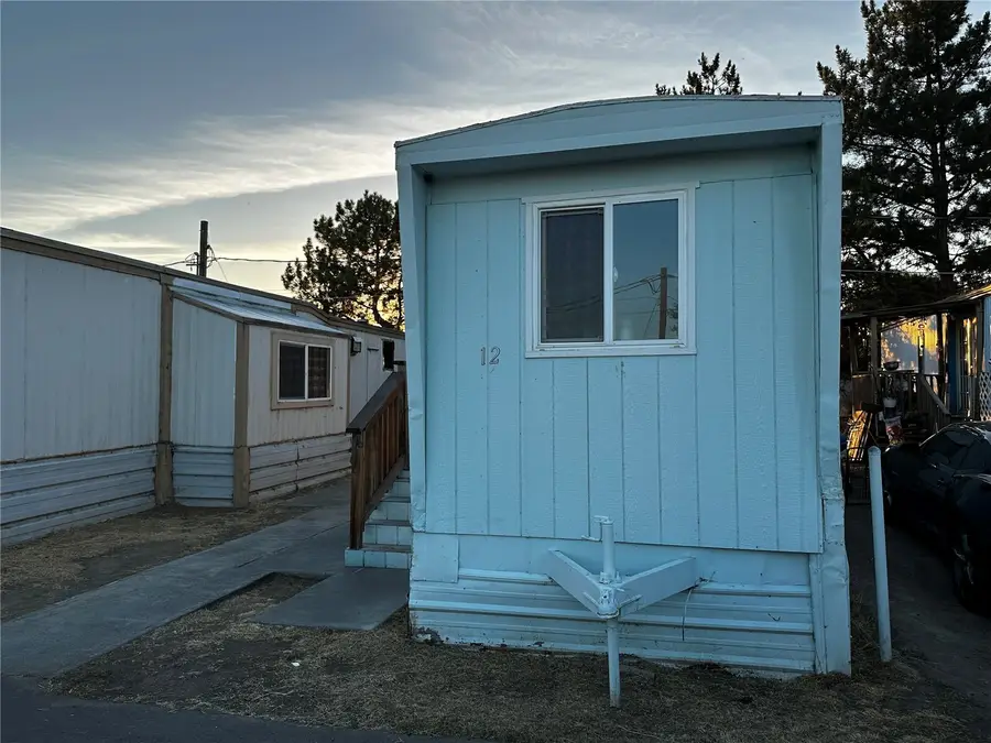2022 W Broadway Avenue #12, Moses Lake, WA 98837 - #2
