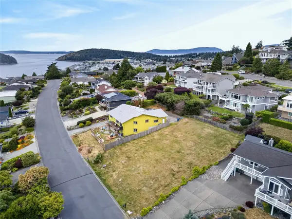 4602 Queen Ann Way, Anacortes, WA 98221