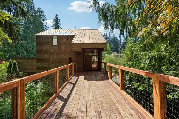 10702 Hill Terrace Sw, Lakewood, WA 98498