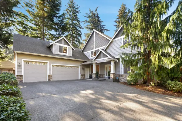 2121 SW 162nd Court, Burien, WA 98166