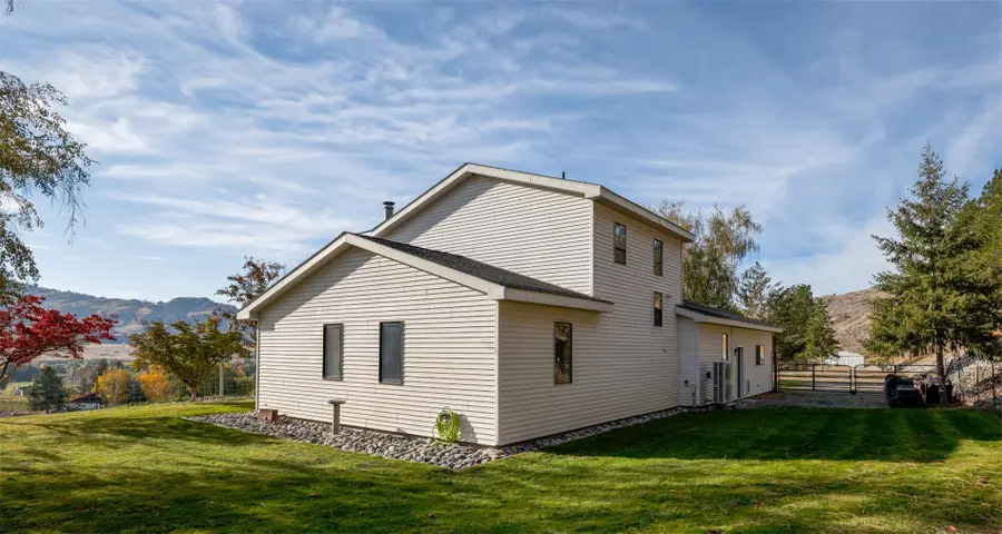 34 Sunrise Heights Road, Okanogan, WA 98840 - #2