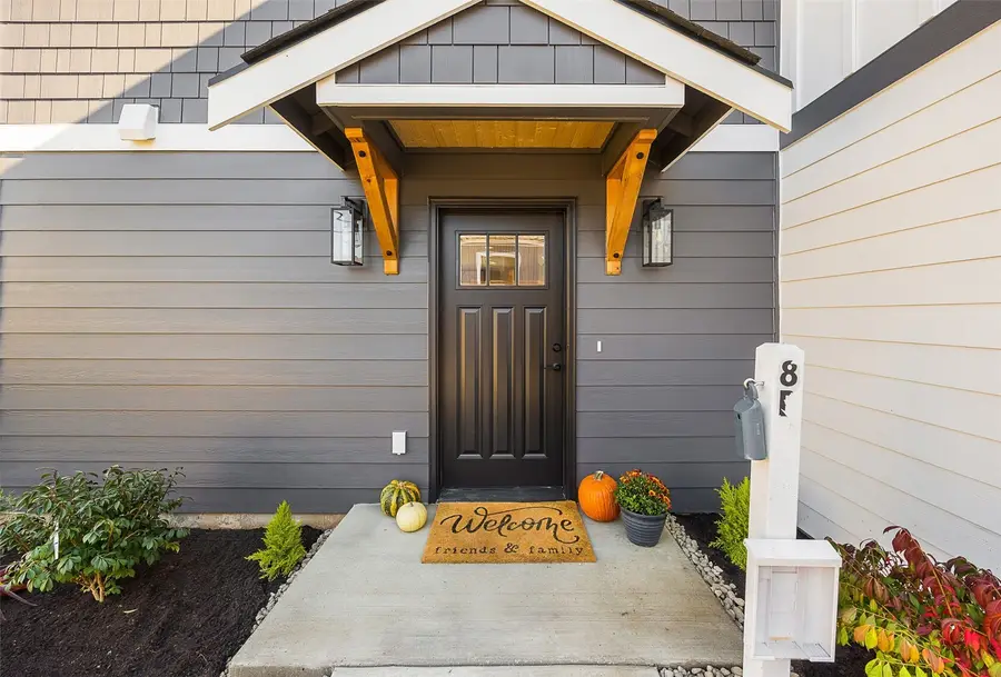 6611 Commercial Avenue #1, Everett, WA 98203 - #3