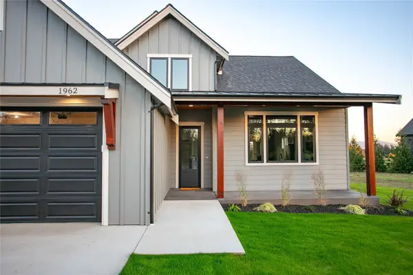 1962 Steelhead Way, Lynden, WA 98264