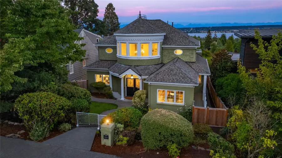 6816 51st Avenue Ne, Seattle, WA 98115 - #2