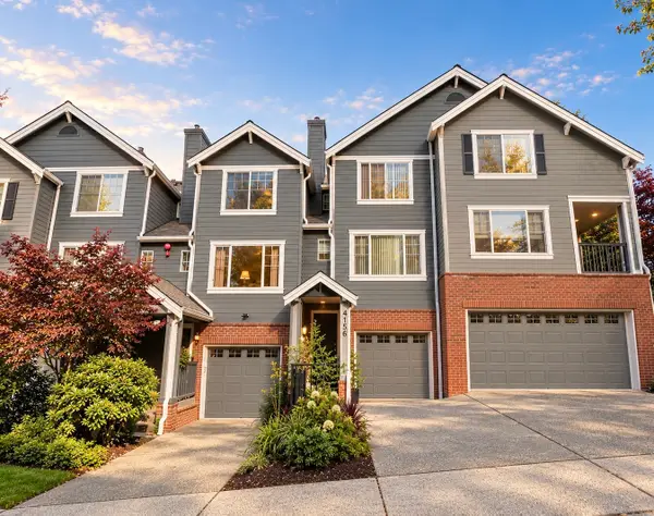 4156 248th Court Se #67, Sammamish, WA 98029
