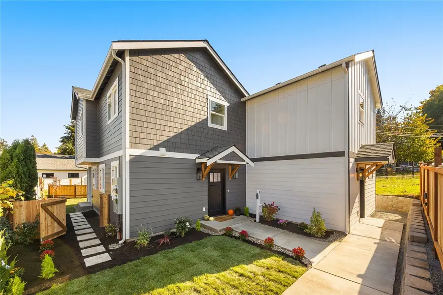 6611 Commercial Avenue #2, Everett, WA 98203 - #2
