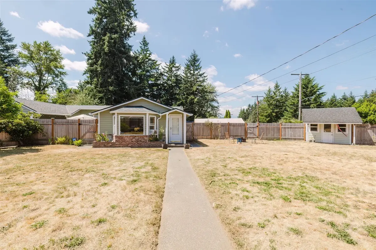 143 Dora, Bremerton, WA 98312 - #1