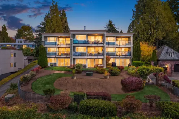 6620 Lake Washington Boulevard Ne #103, Kirkland, WA 98033