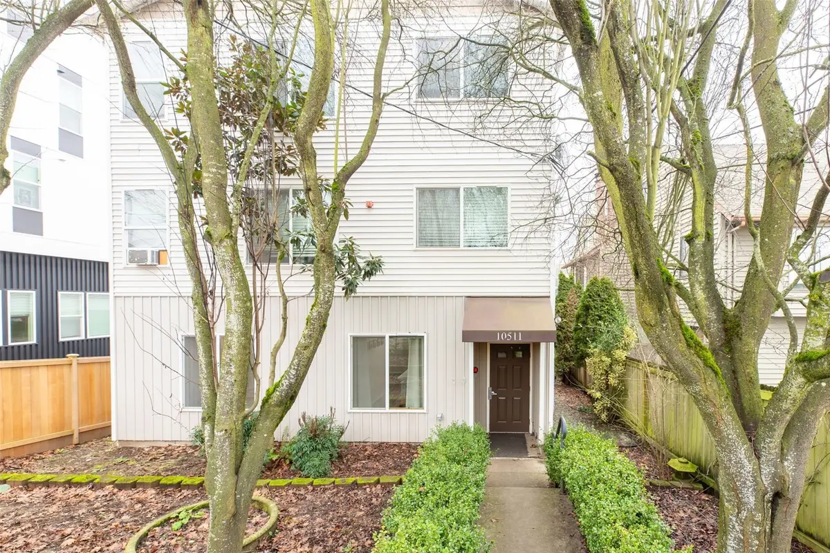 10511 Midvale Avenue N #101, Seattle, WA 98133 - #1