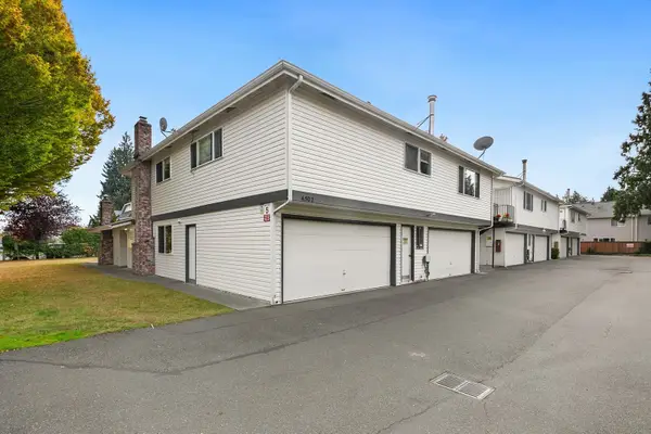 4502 216th Street Sw #2B, Mountlake Terrace, WA 98043
