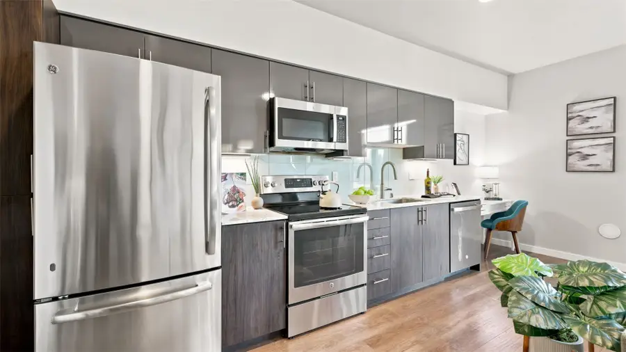 1085 103rd Avenue Ne #325, Bellevue, WA 98004 - #2