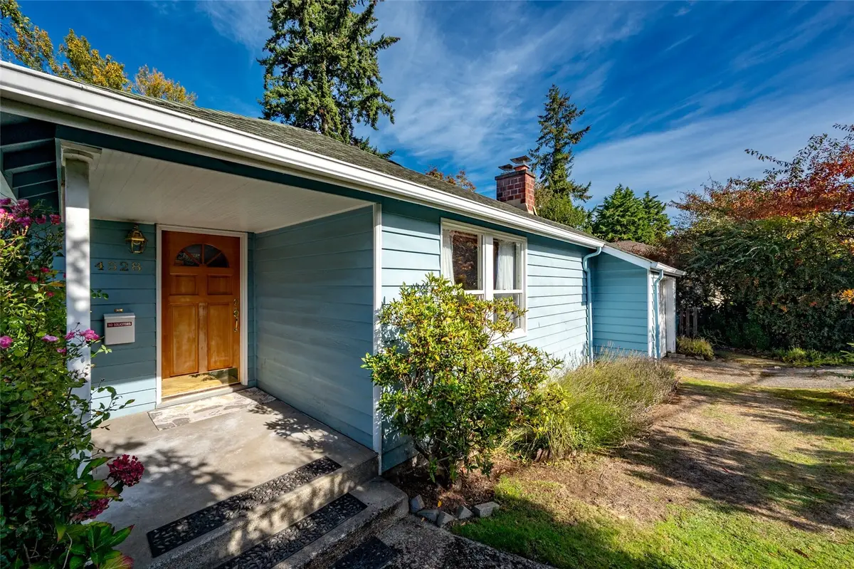 4528 NE 54th Street, Seattle, WA 98105 - #1