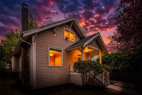 256 NE 50th Street, Seattle, WA 98105