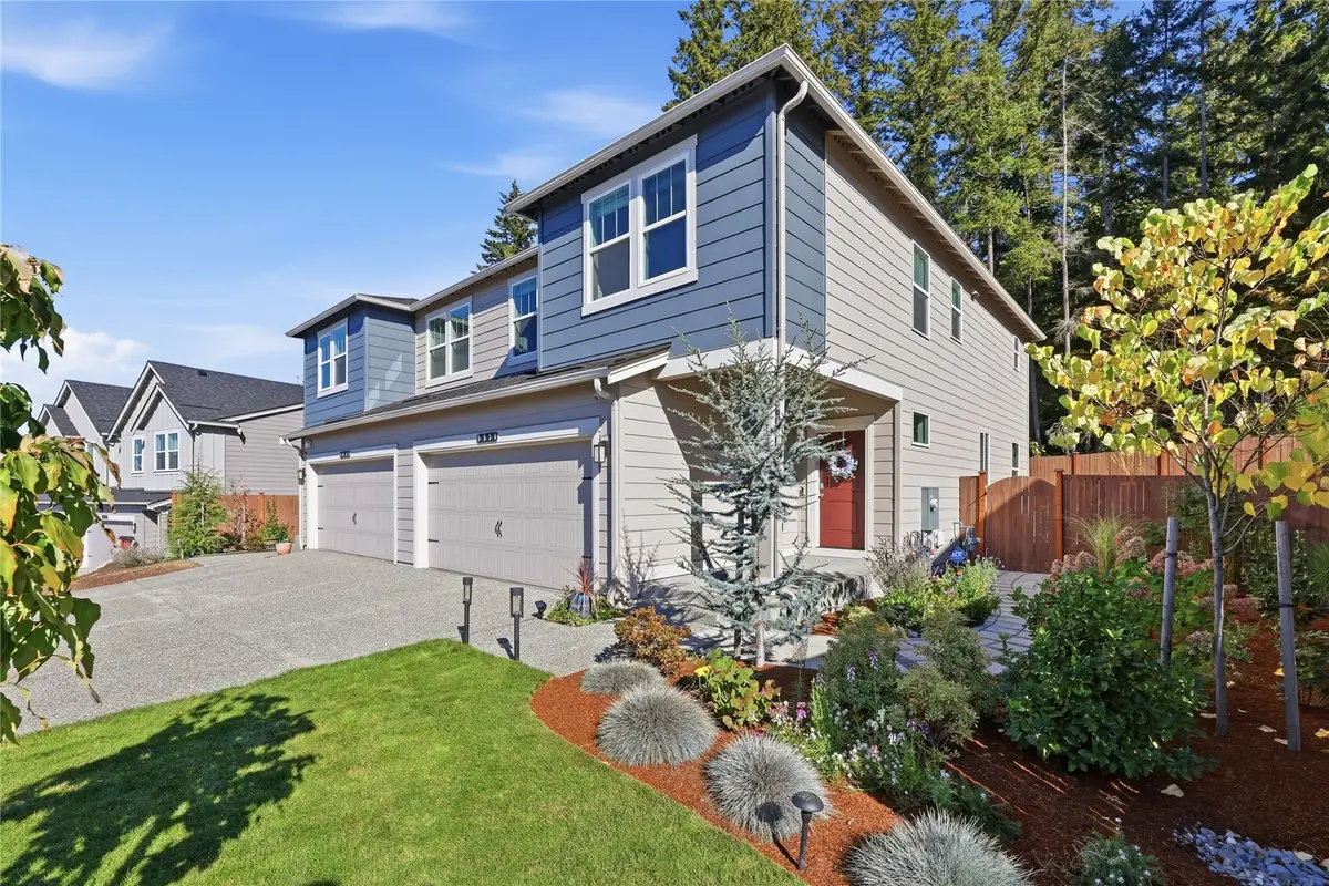 6636 Langley Avenue Ne, Bremerton, WA 98311 - #1