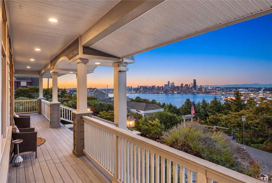 2507 37th Avenue Sw, Seattle, WA 98126 - #3