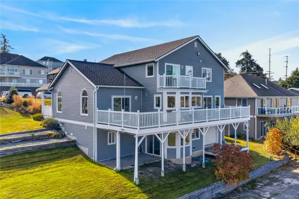 3502 W 2nd Street, Anacortes, WA 98221