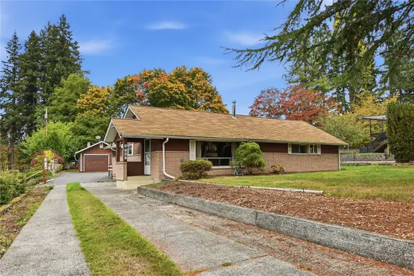 8629 202nd Street Se, Edmonds, WA 98026