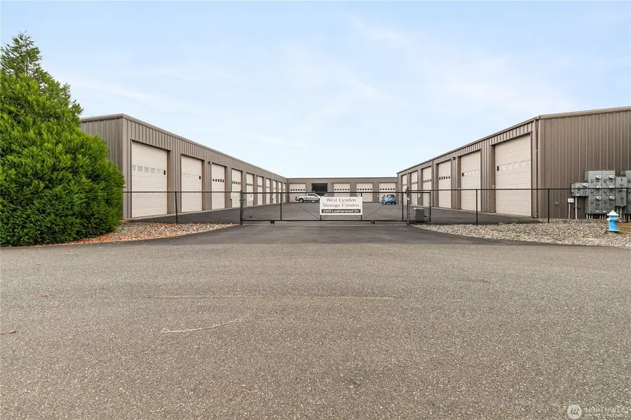 2305 Leatherwood Dr. #2, Lynden, WA 98264 - #3