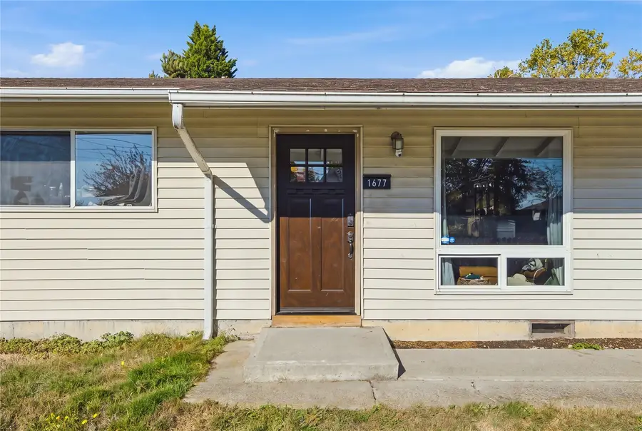 1677 S 51st Street, Tacoma, WA 98408 - #2