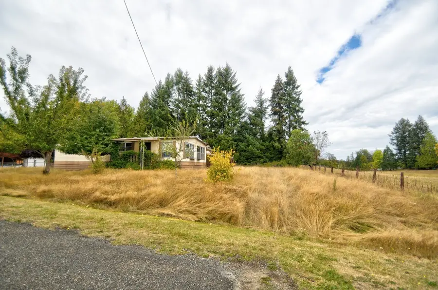 628 35th Avenue Ne, Olympia, WA 98506 - #3