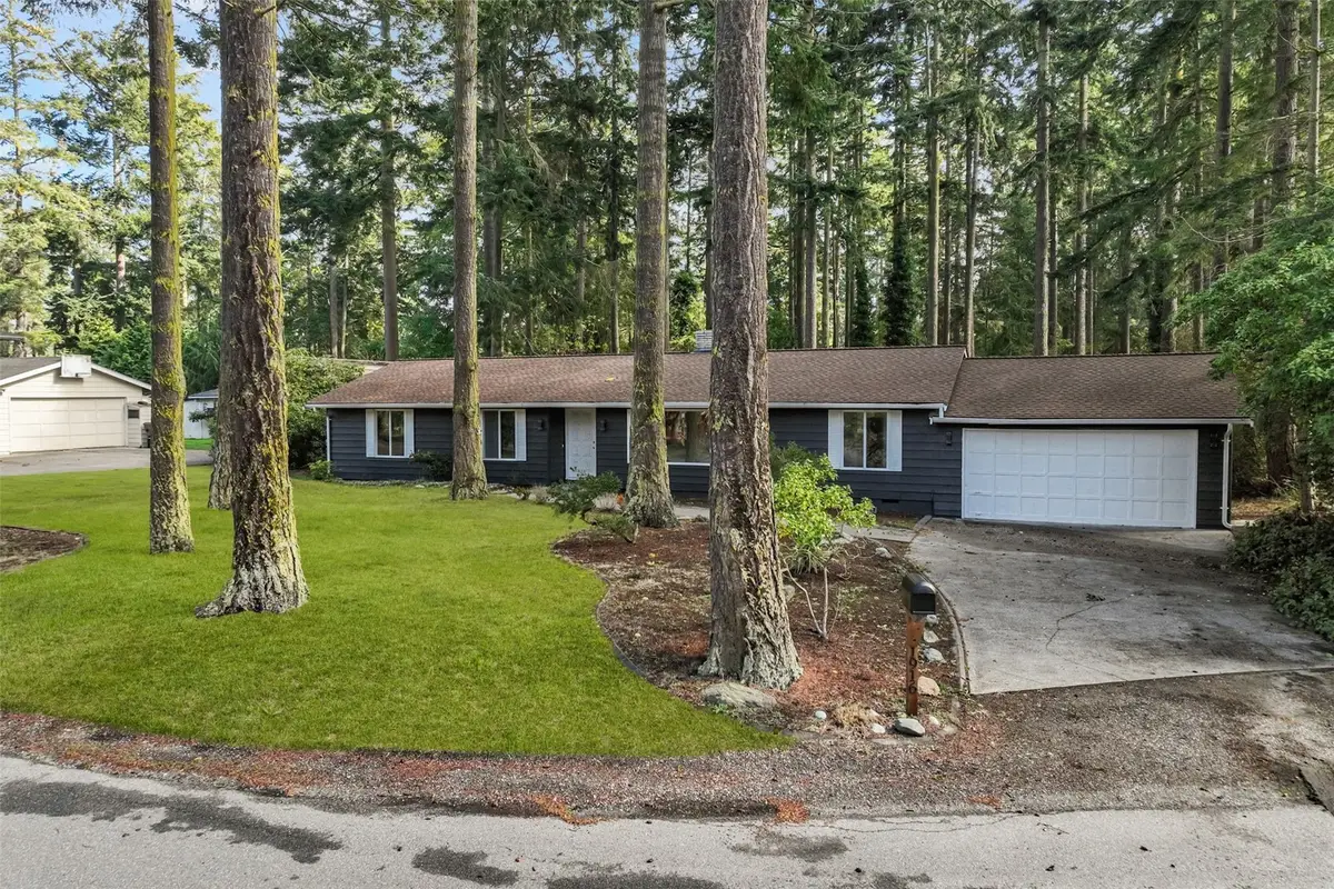 1916 N Fir Woods Place, Oak Harbor, WA 98277 - #1