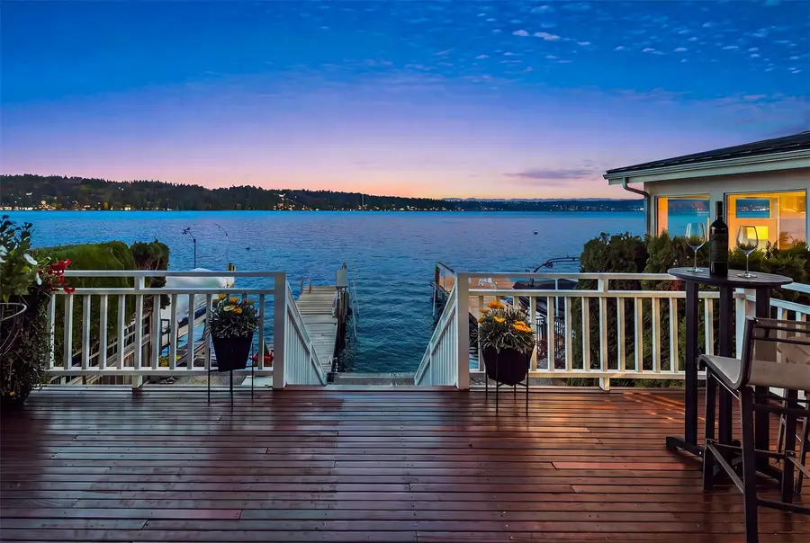 10500 Riviera Place Ne, Seattle, WA 98125 - #3