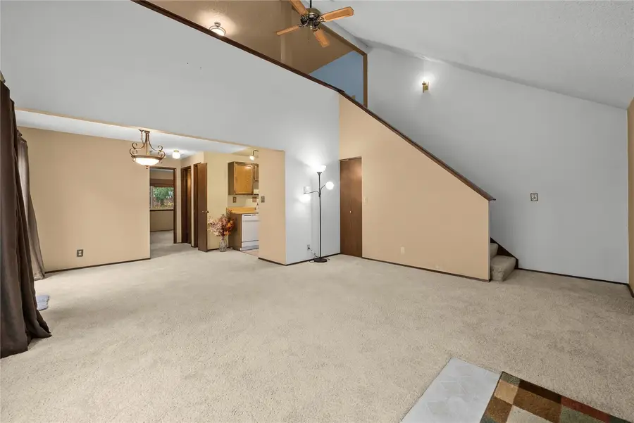 24724 13th Avenue S, Des Moines, WA 98198 - #2