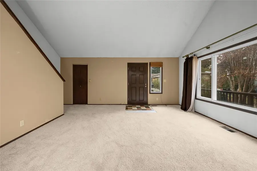 24724 13th Avenue S, Des Moines, WA 98198 - #3