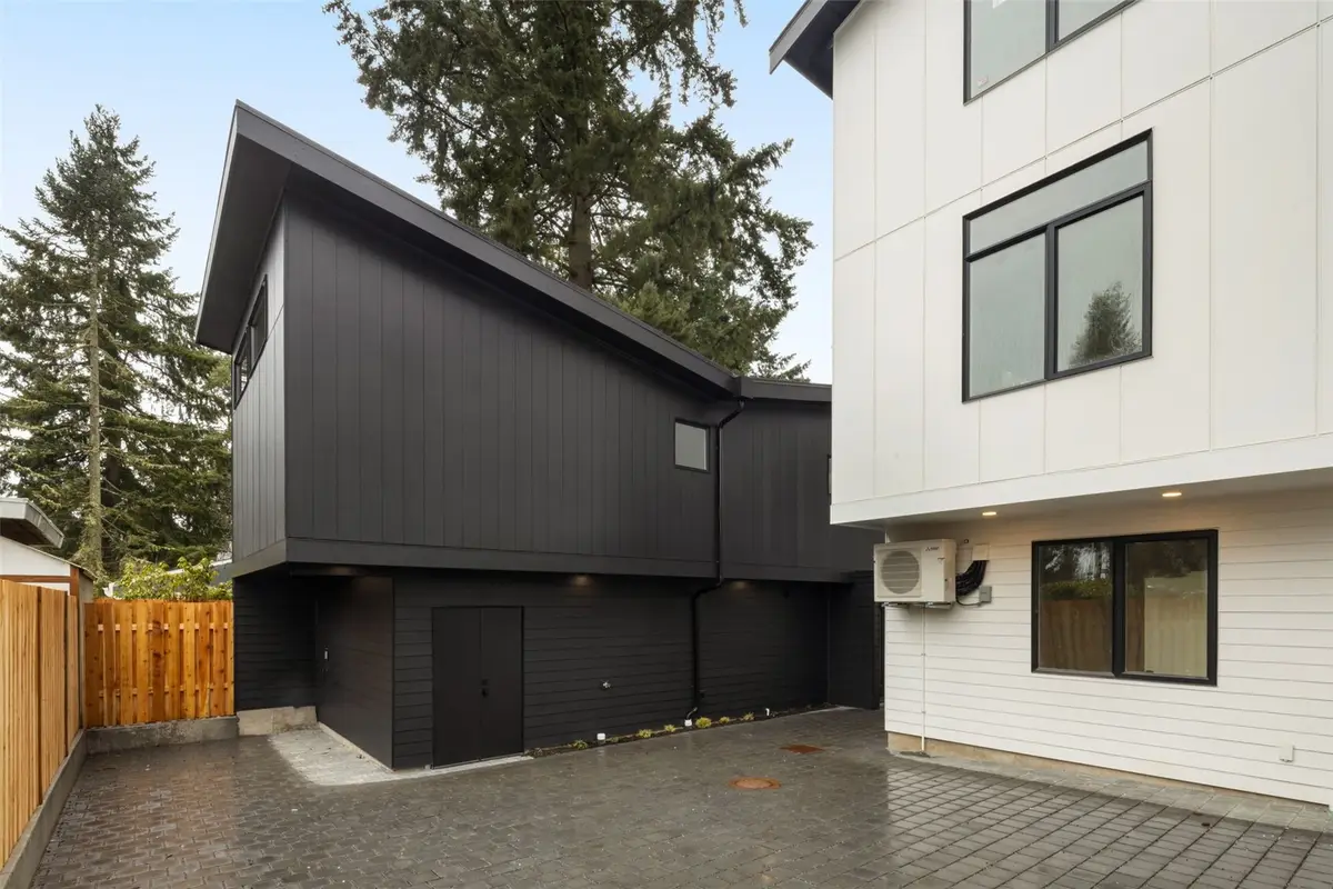 14039 Densmore Avenue N, Seattle, WA 98133 - #1
