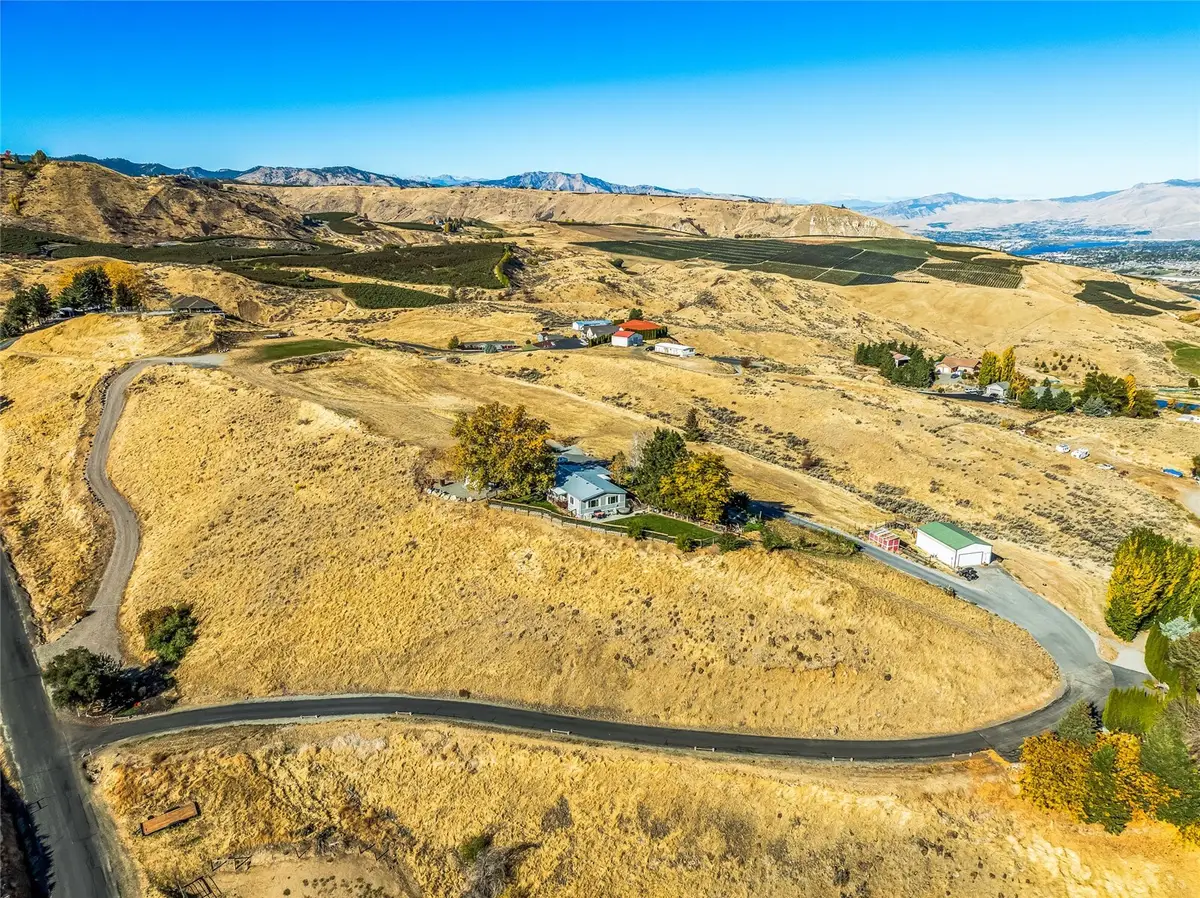4660 Crown Lane, Malaga, WA 98828 - #1