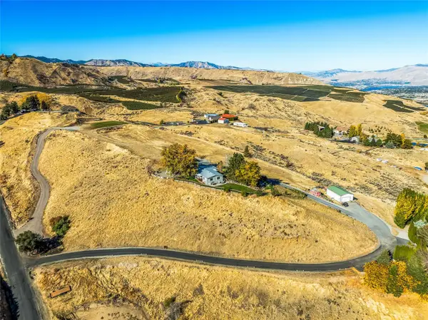4660 Crown Lane, Malaga, WA 98828