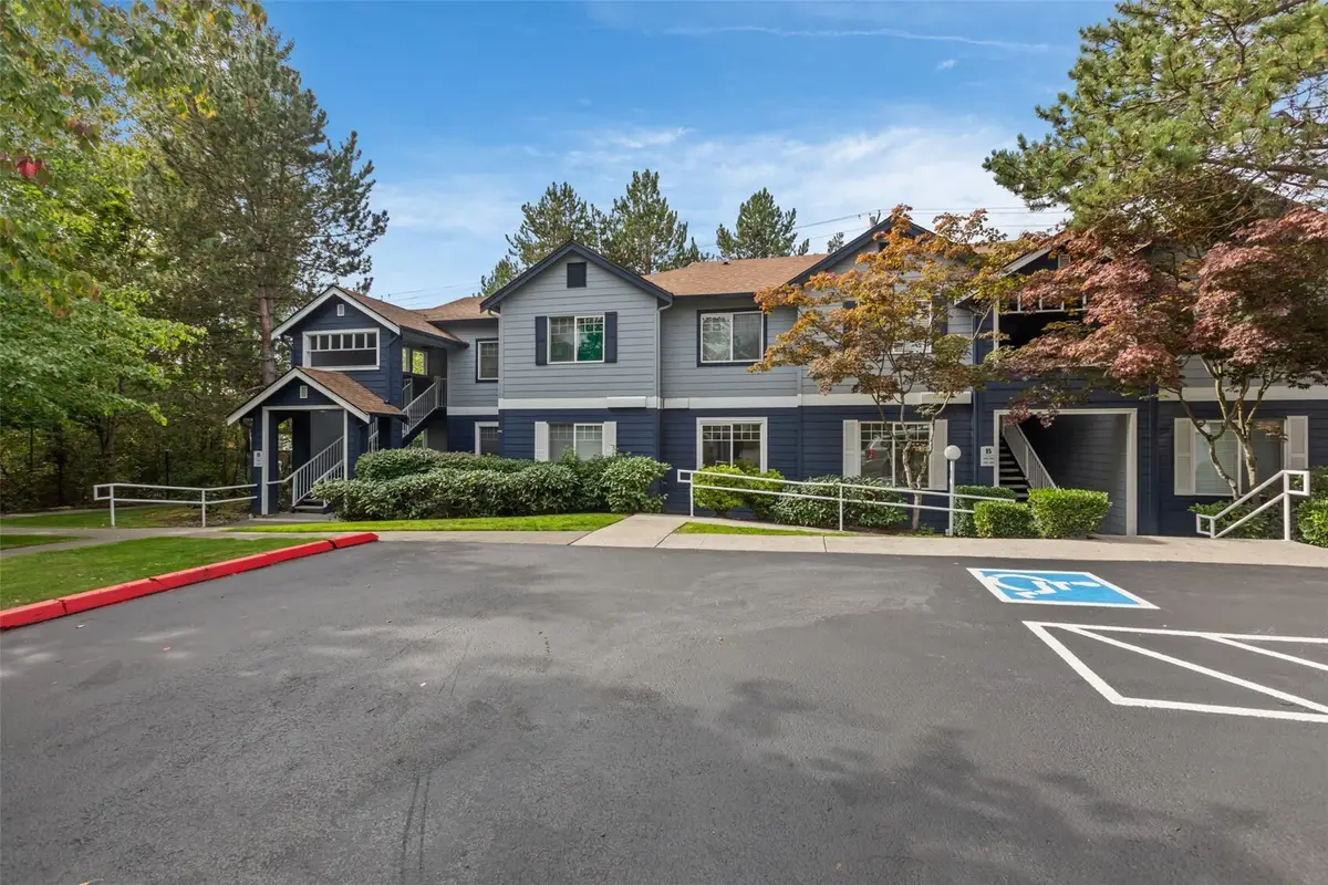 10825 SE 200th Street #B102, Kent, WA 98031 - #1