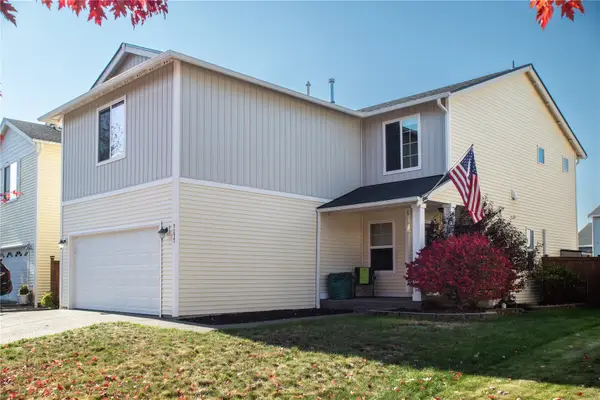 9977 Dragt Street Se, Yelm, WA 98597