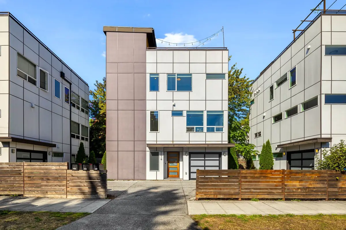 2616 S Dearborn St, Seattle, WA 98144 - #1