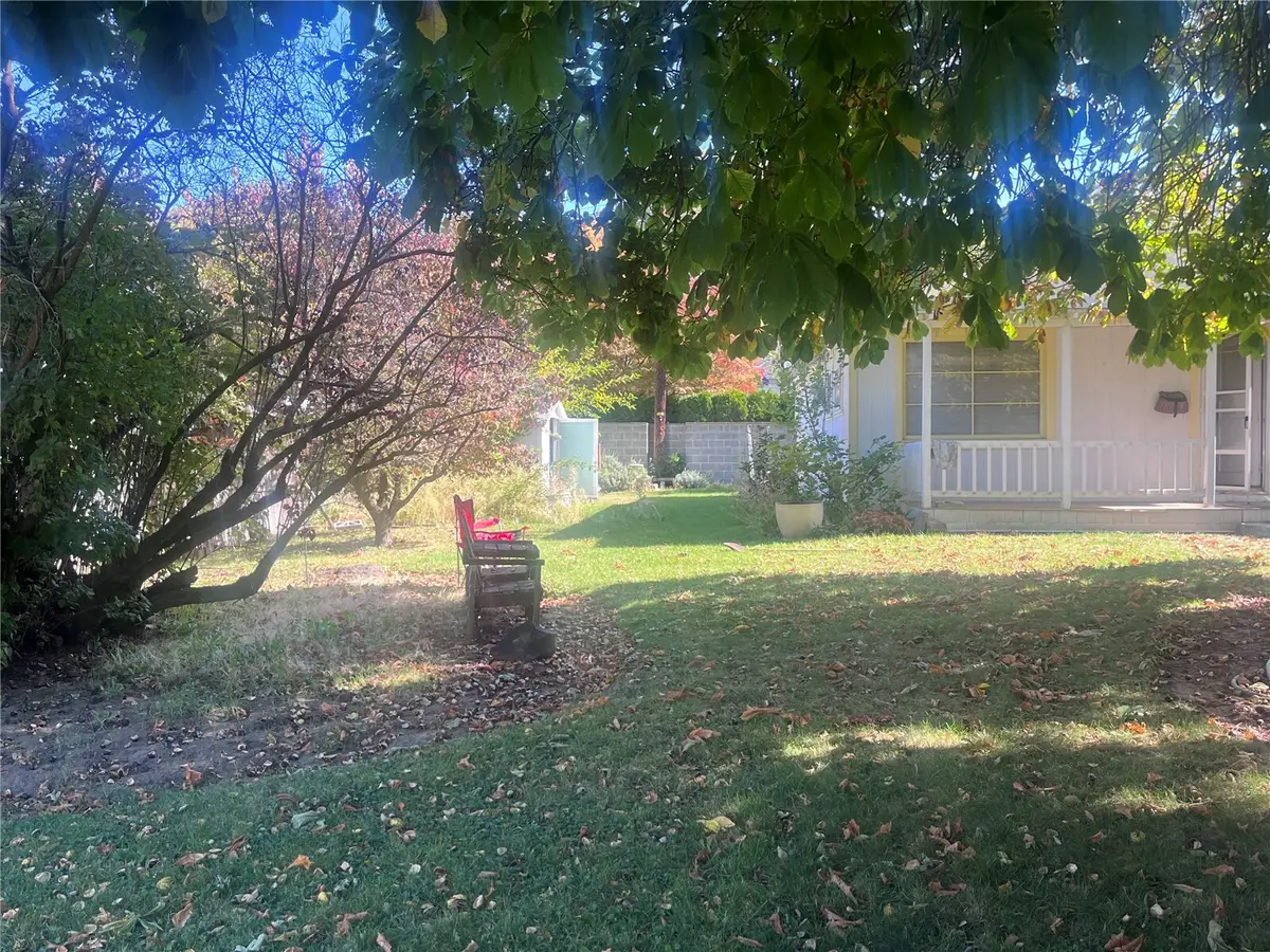 225 N 23rd Avenue, Yakima, WA 98902 - #1
