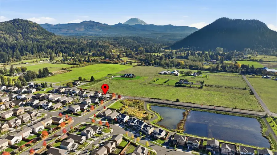 810 Riley Drive E, Enumclaw, WA 98022 - #2
