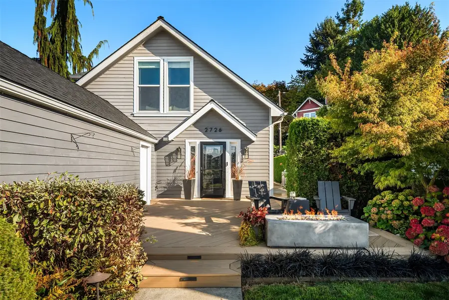2726 57th Avenue Sw, Seattle, WA 98116 - #2