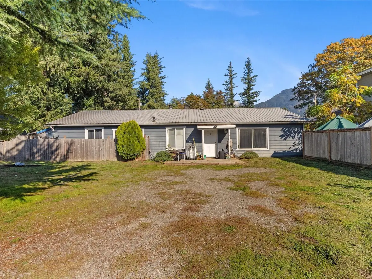 604 Orchard Avenue, Gold Bar, WA 98251 - #1